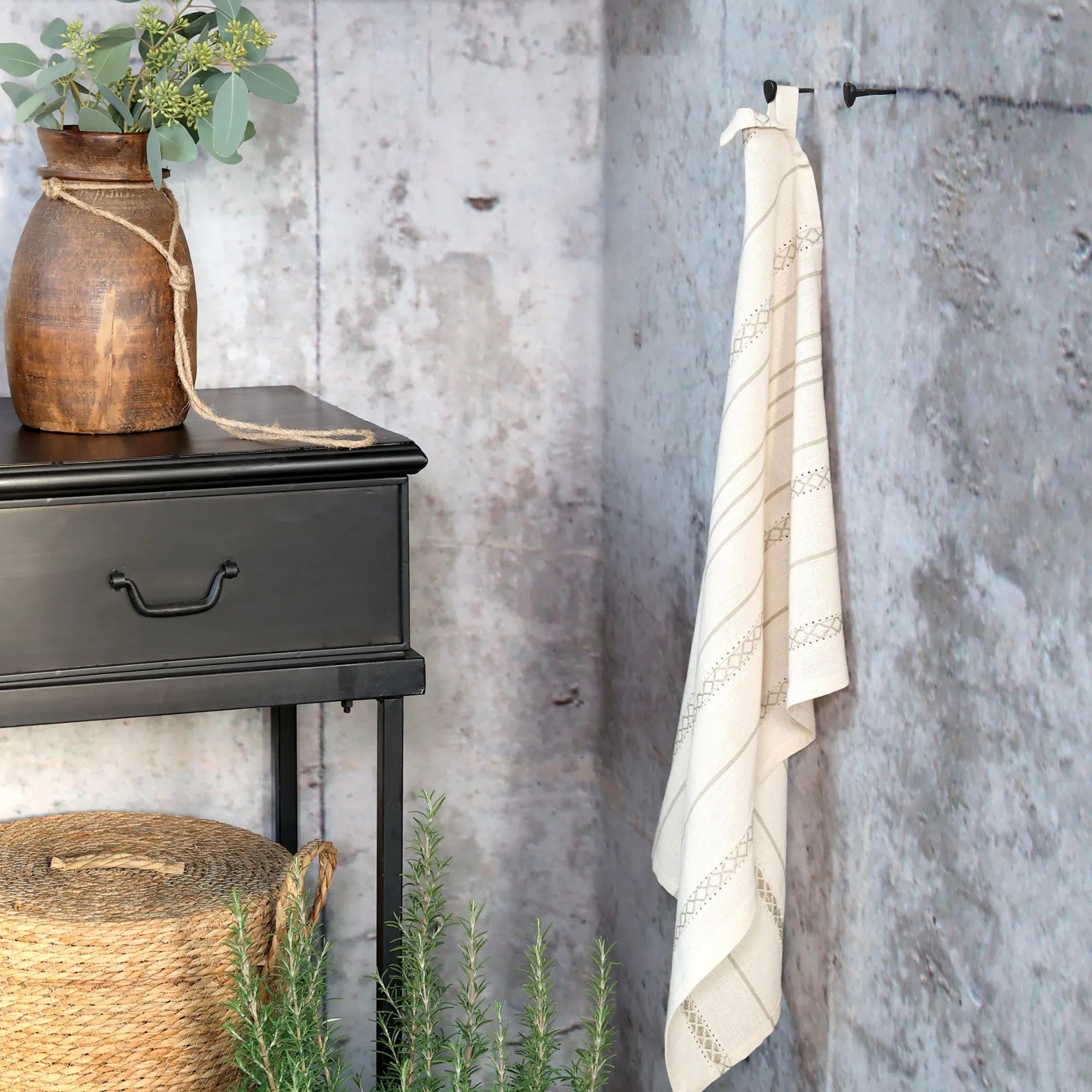 Chic Antique Aix Geschirrtuch mit Lochmuster 50 × 70 cm
