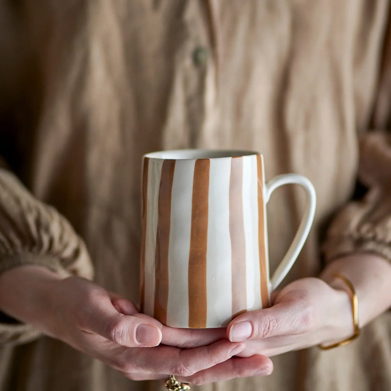 bloomingville tasse begonia braun weiß anna und ole shop