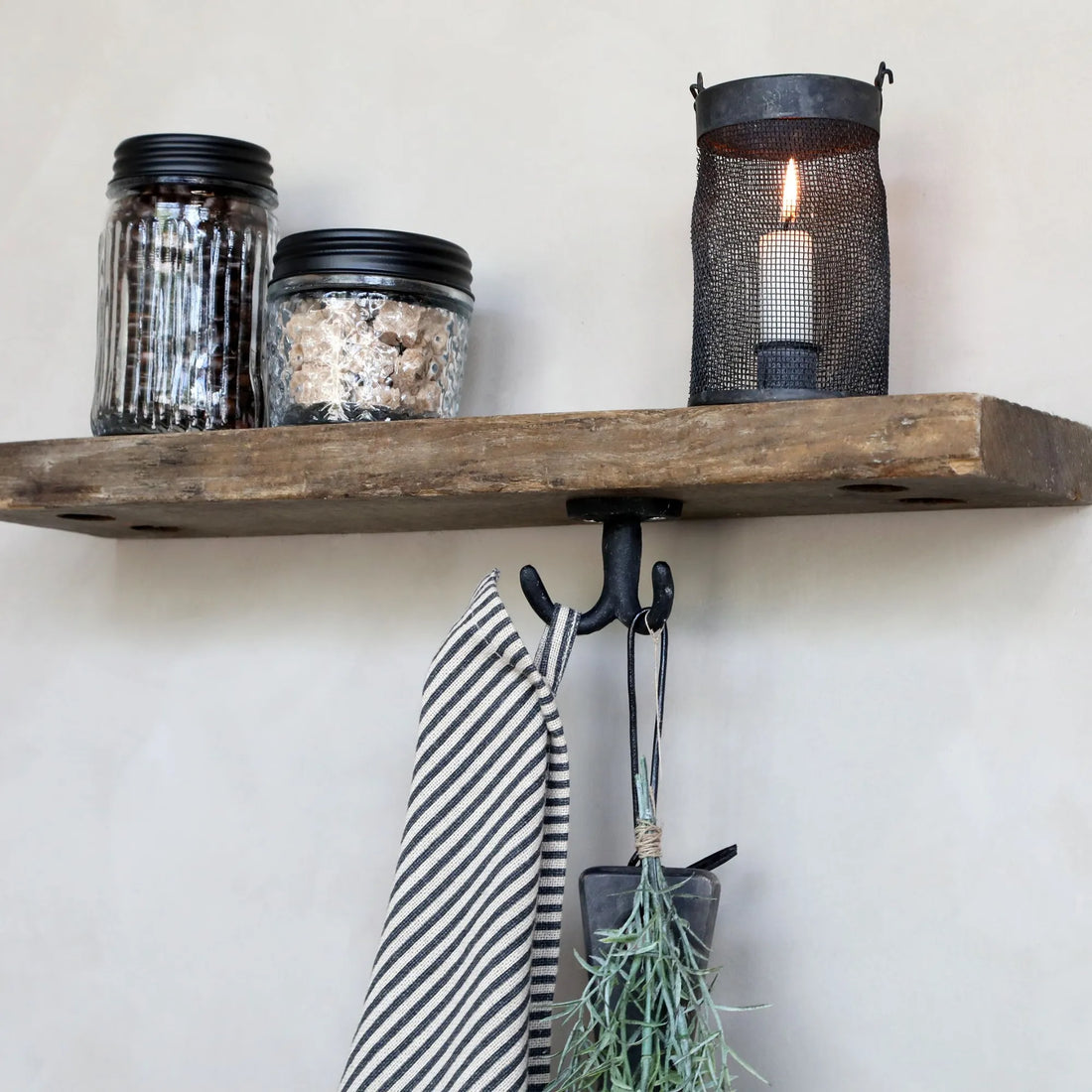 Grimaud UNIKA Regalbrett aus den Stufen alter Schiffsleitern, 50 cm von Chic Antique