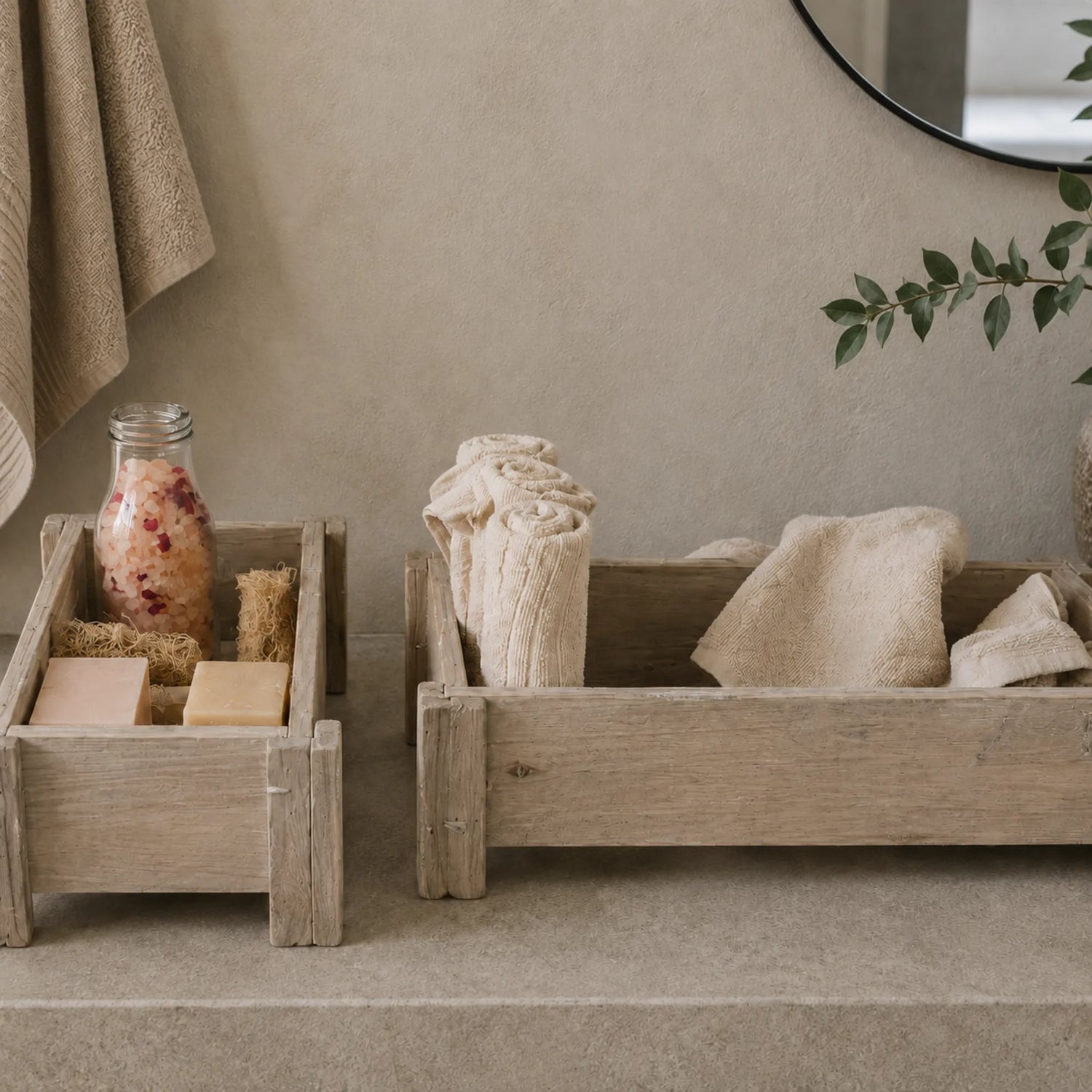 Holzbox mit Gitterboden aus Naturholz zur Aufbewahrung und Dekoration
