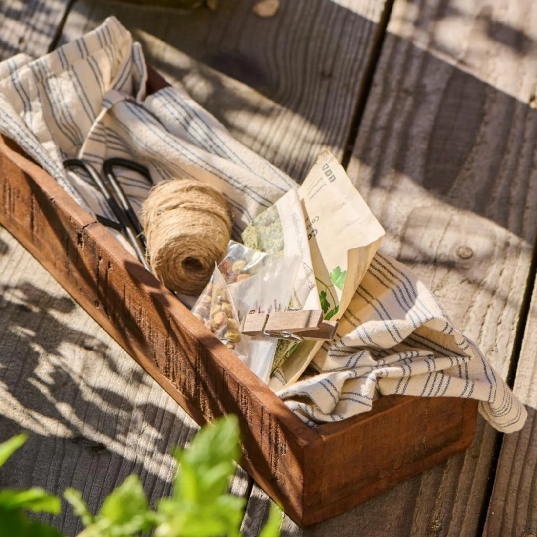 UNIKA Holzkiste aus recyceltem Holz von Ib Laursen in Naturbraun