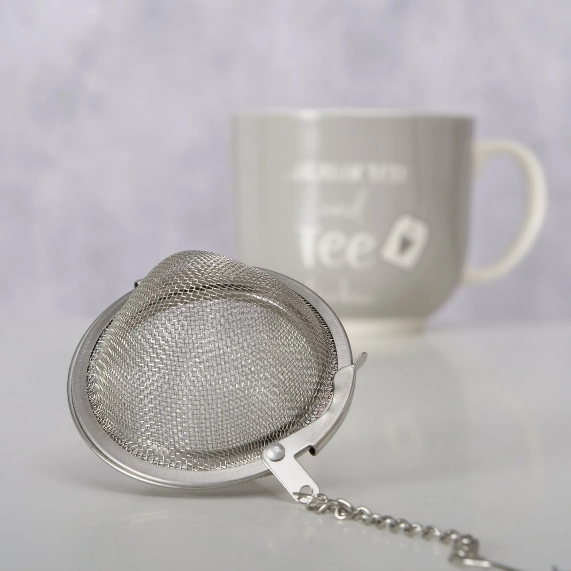 Boltze Tasse „Abwarten und Tee trinken“ mit Teesieb 300 ml