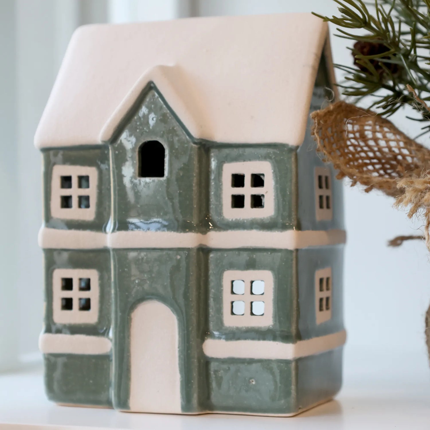 Chic Antique "Chamonix" Haus für Teelichter verte grün 14 cm