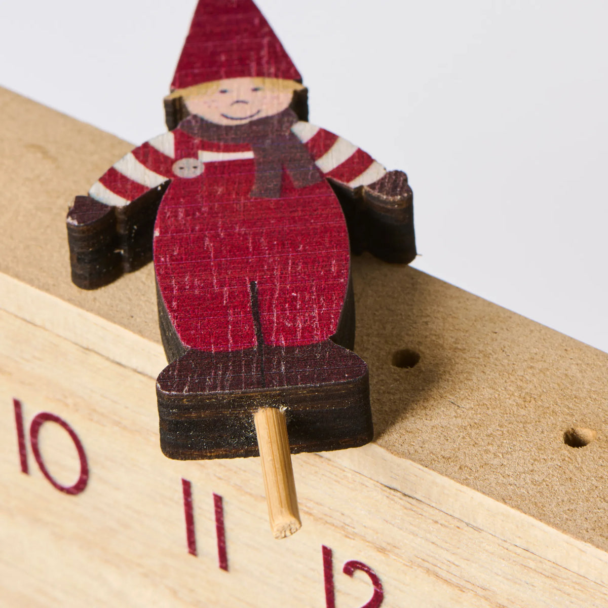 Ib Laursen Adventskalender "Wichtelmännchen" aus Holz 50 cm