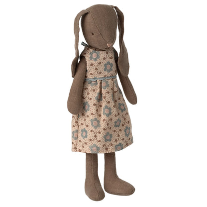Maileg Hase Mädchen Größe 2 24 cm – Stofftier aus Leinen &amp; Baumwolle, Blumenkleid