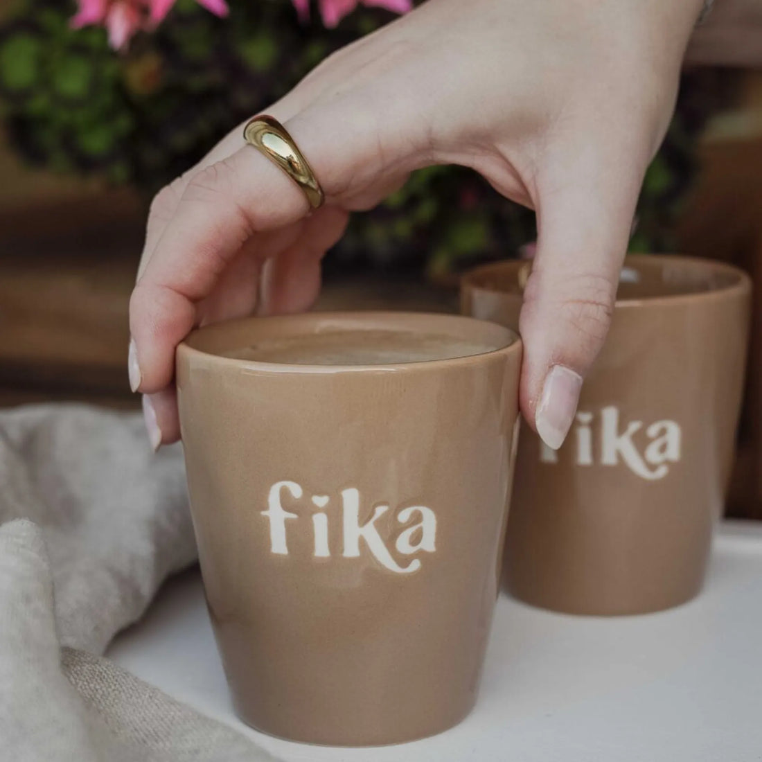 majas cottage becher fika mokka braun  anna und ole shop