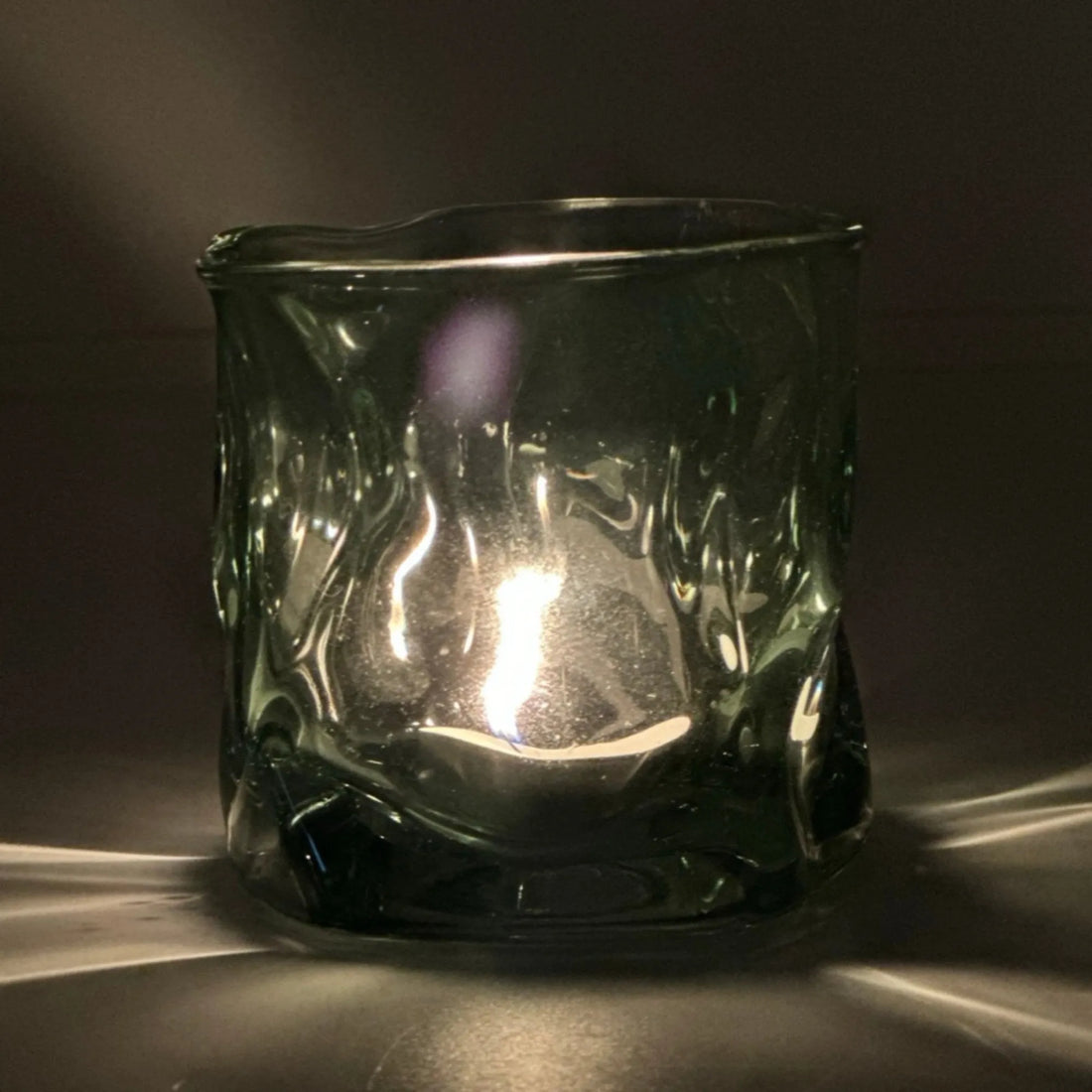 Miljögården Teelichthalter "Crinkle" grün Glas 7,5 cm
