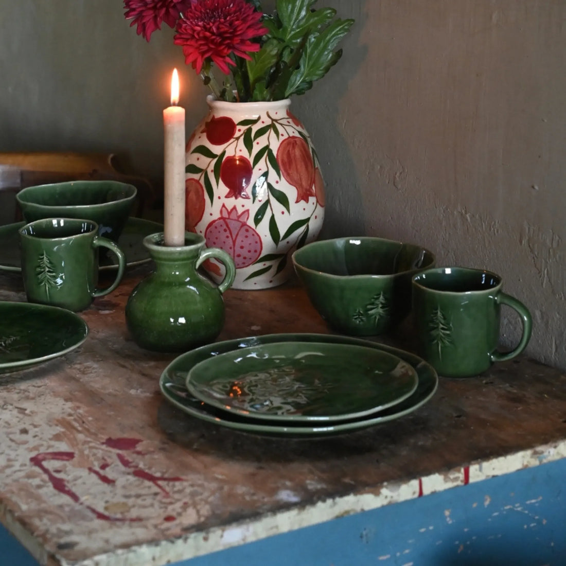 Miljögården Tasse „Sylva“ grün mit Tannenmotiv 9,5 cm